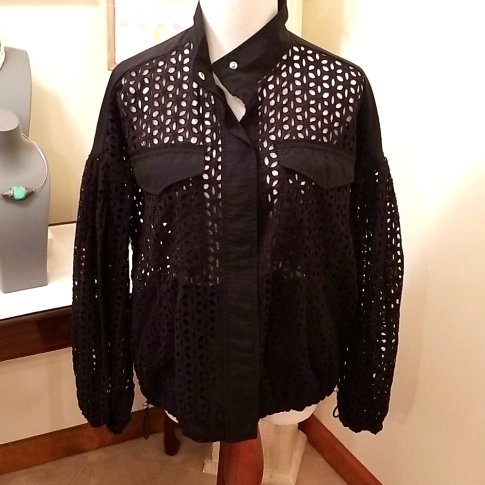 Gap Lace Bomber Jacket - black